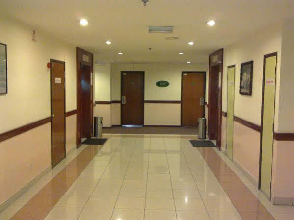Hotel Caliber Kuala Lumpur Dış mekan fotoğraf