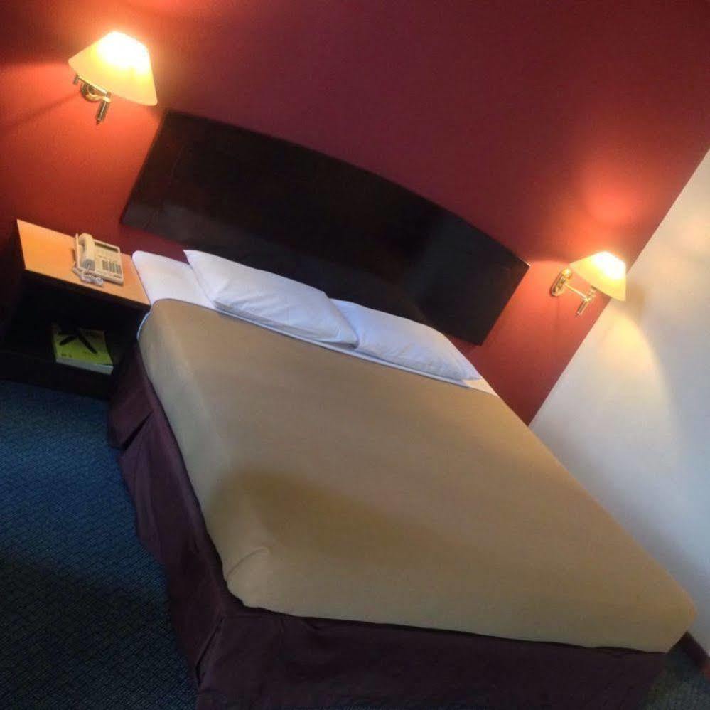 Hotel Caliber Kuala Lumpur Dış mekan fotoğraf